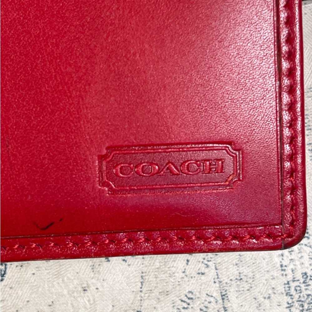 Vintage Coach Red Leather Kisslock Coin Wallet Snap Closure Mini Wallet - Picture 13 of 15